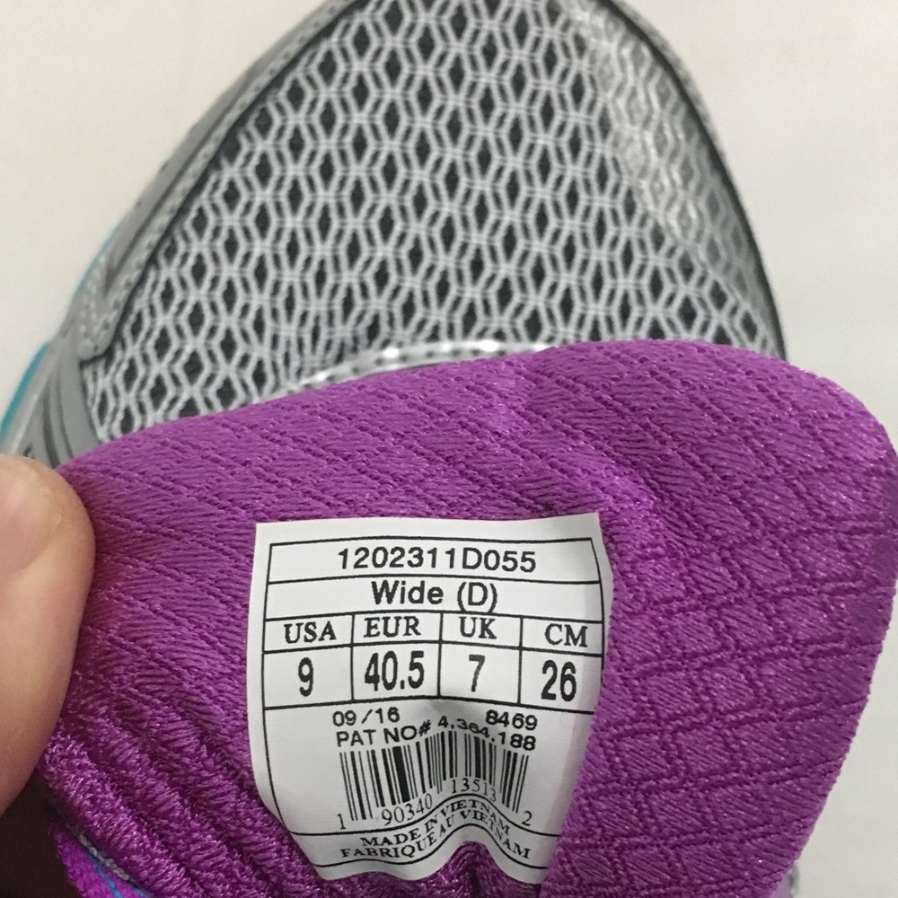 Brooks Womens Sz 9 Adrenaline GTS 17 Running Shoes - Picture 7 of 8